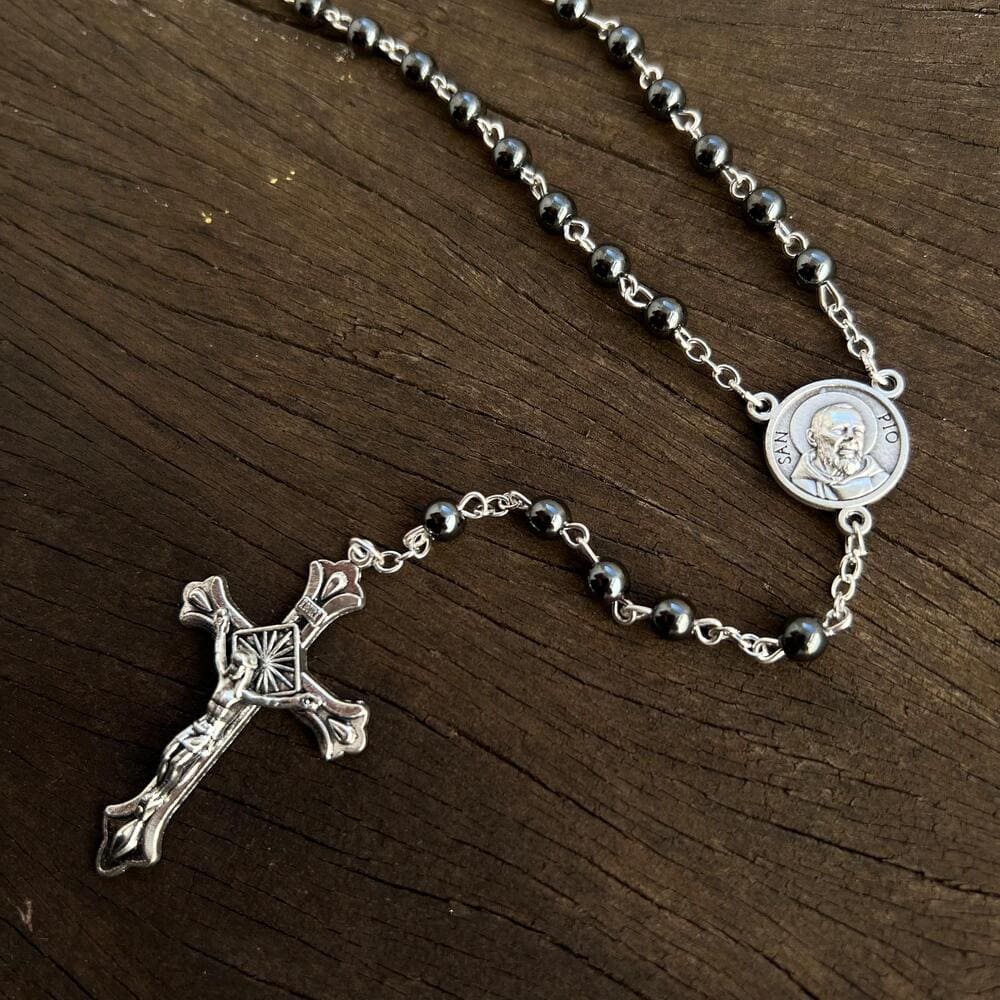 Terço Italiano São Padre Pio - Hematita e Prata