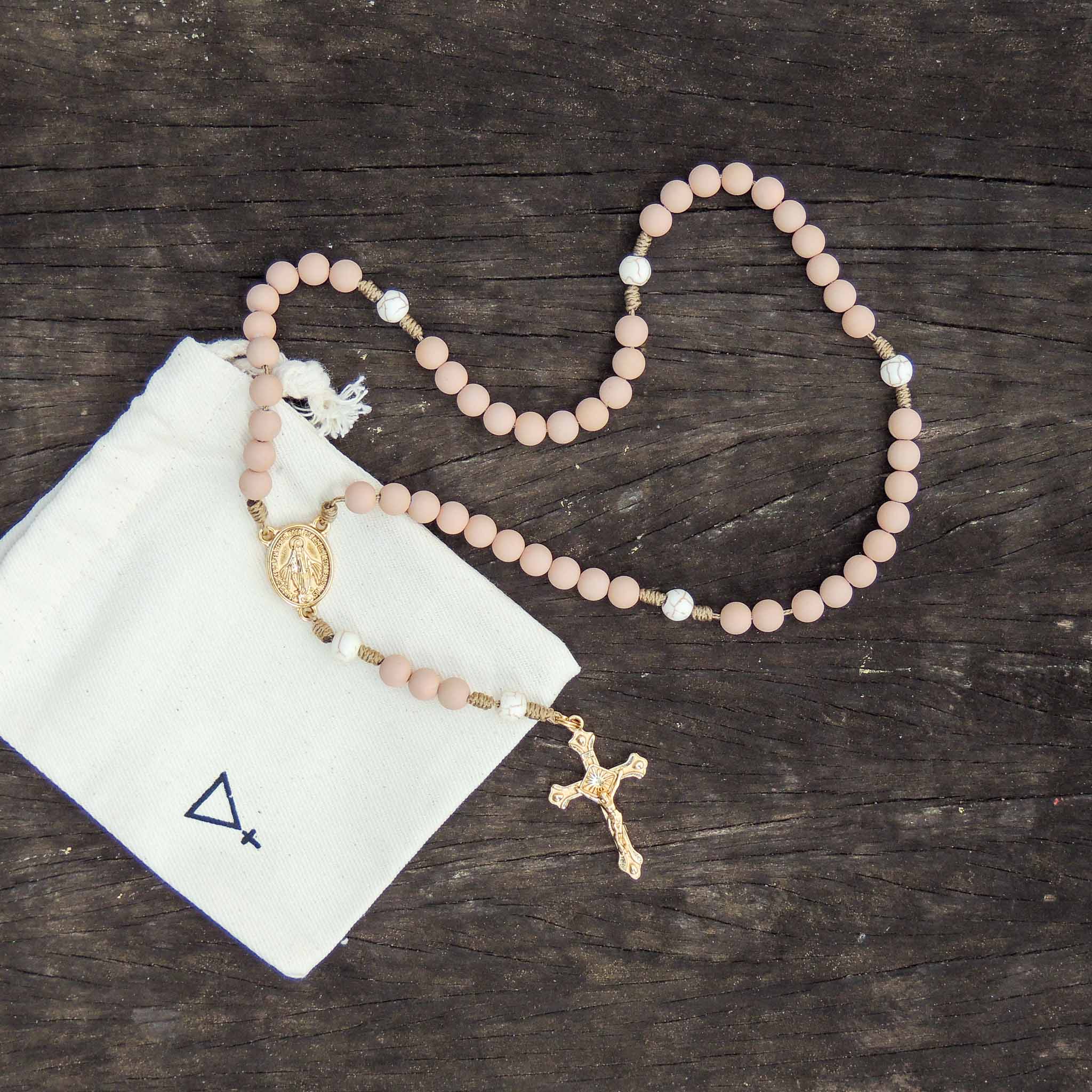 Terço Nossa Senhora das Graças Agilis 8mm - Rosado, Ouro, Pedra Howlita
