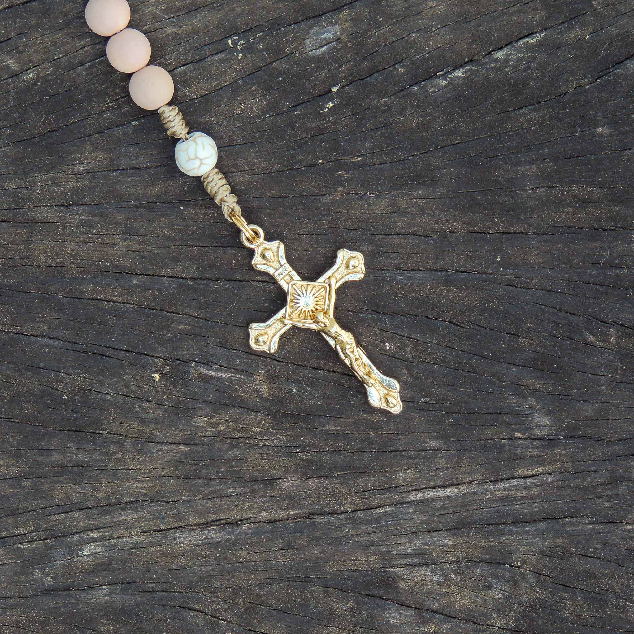 Terço Nossa Senhora das Graças Agilis 8mm - Rosado, Ouro, Pedra Howlita