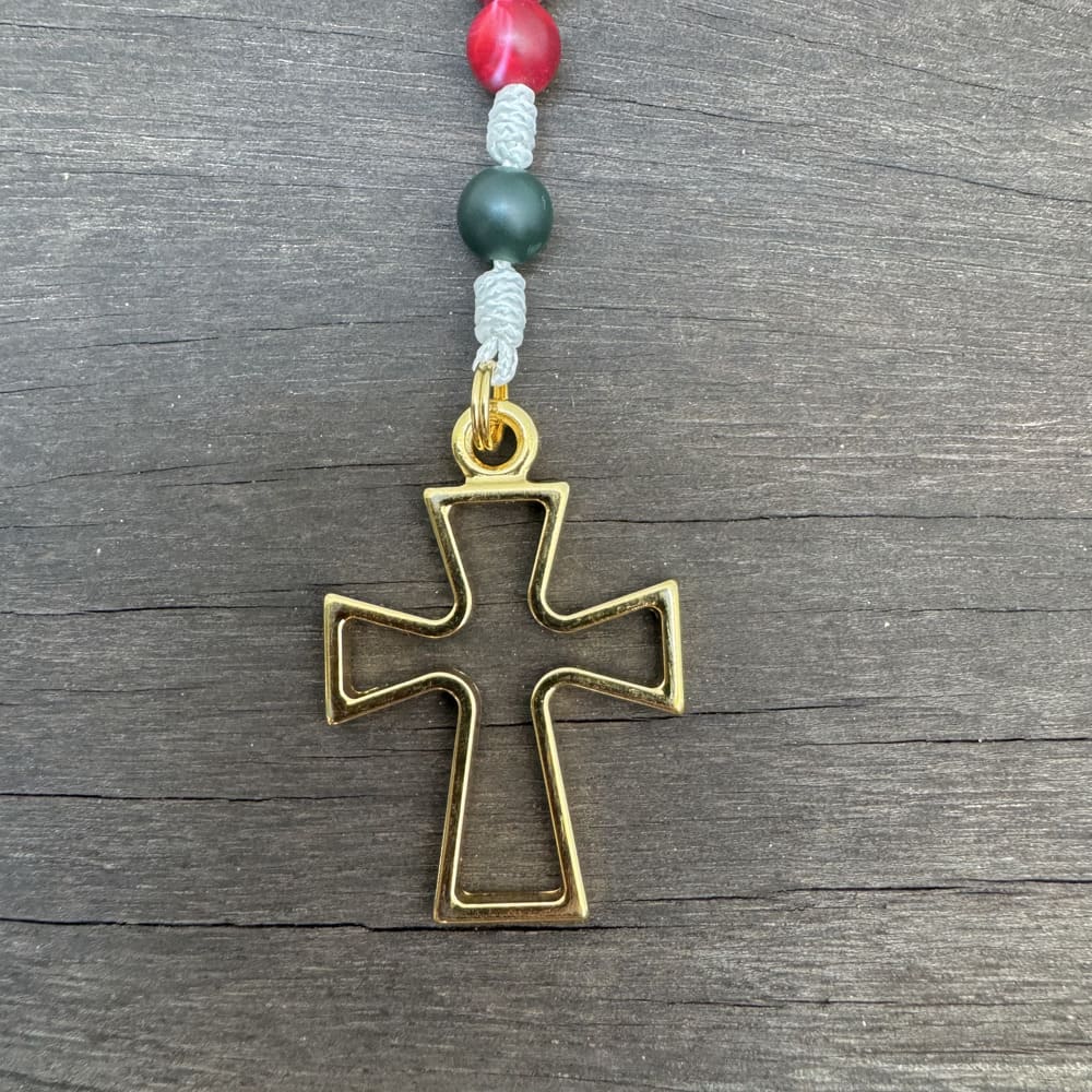 Kit de Natal com Terço Sagrada Família Agilis Vermelho e ouro e Livreto da Novena