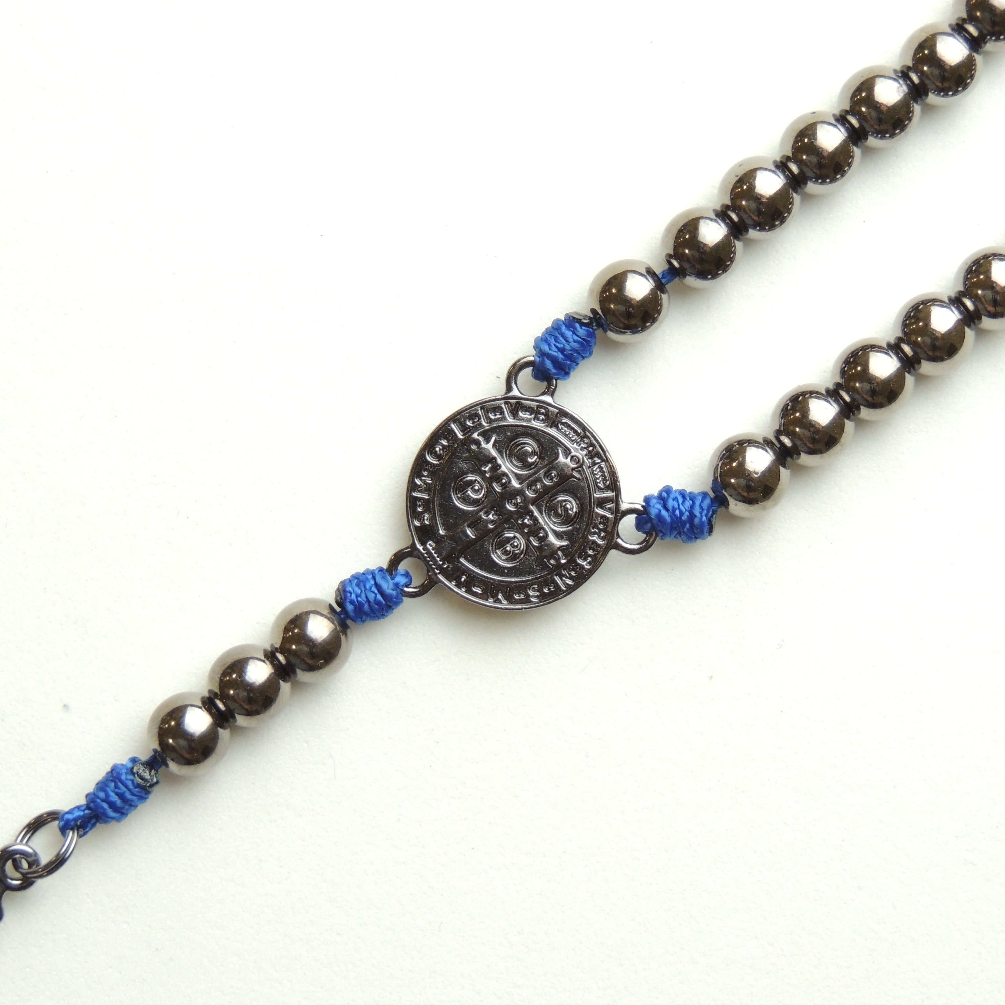 Terço Medalha de São Bento Agilis 8mm - Azul e Grafite