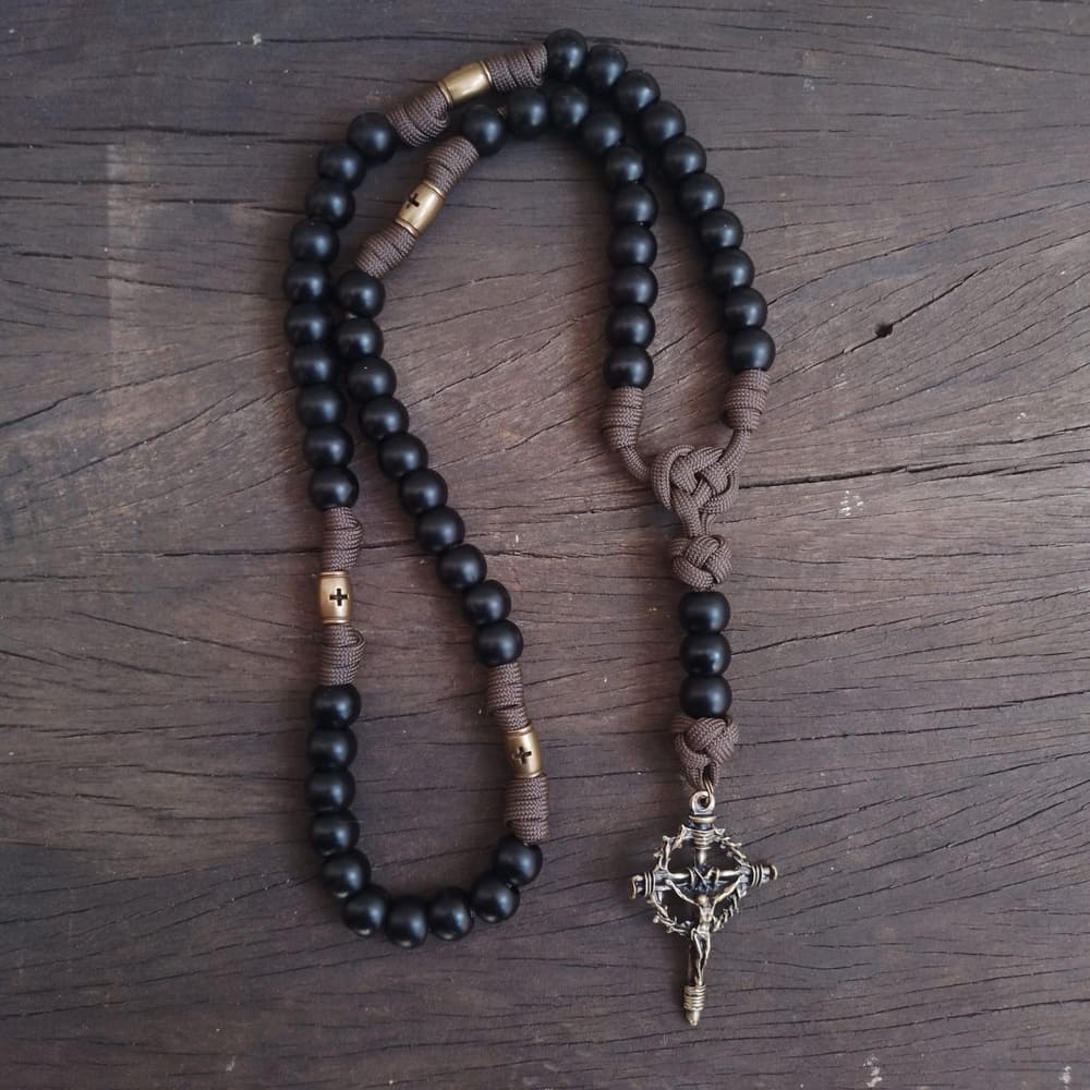 Terço Mistérios em Cruz Virtus - Marrom e Preto