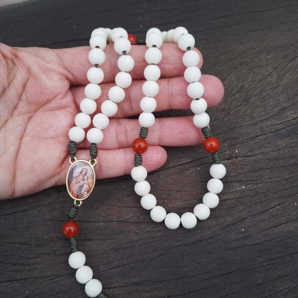 Terço de São José Agilis 8mm - Branco e Laranja