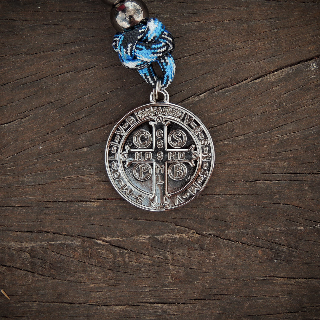 Terço Medalha de São Bento Mistérios em Cruz Virtus - Oceano e Grafite